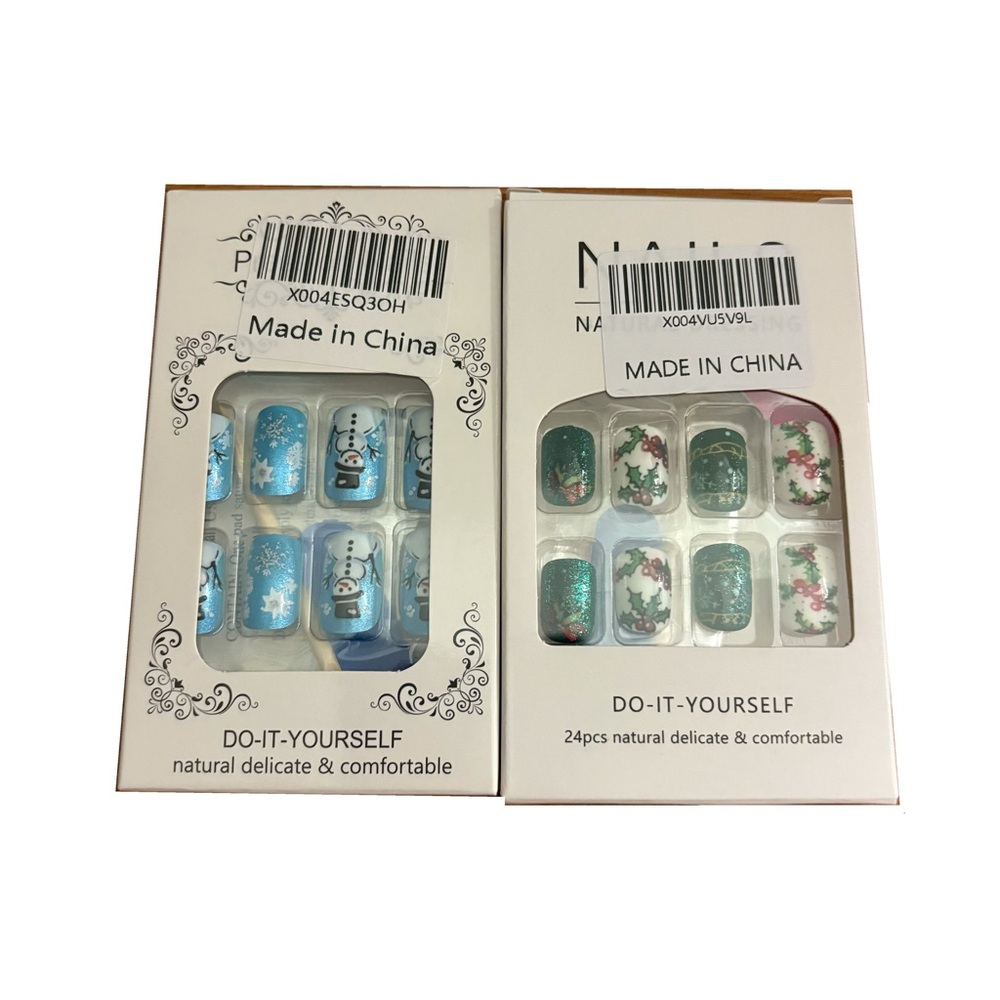 DIY Nail Art Set | Holiday Blue Snowman and Green Mistletoe | Winter Press Ons